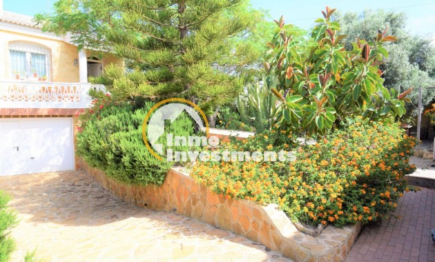 Bestaande bouw - Villa - Torrevieja - Aguas Nuevas