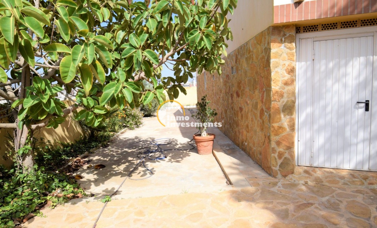 Bestaande bouw - Villa - Torrevieja - Aguas Nuevas