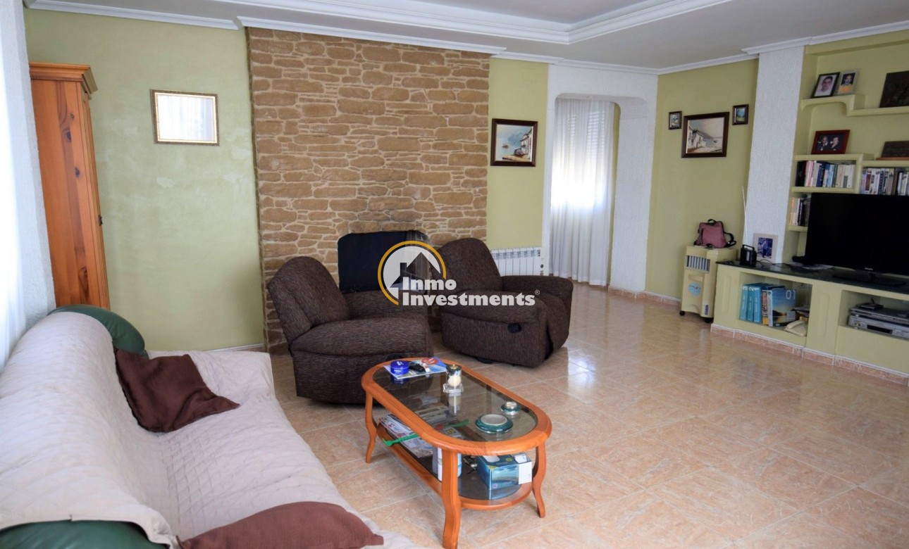 Bestaande bouw - Villa - Torrevieja - Aguas Nuevas