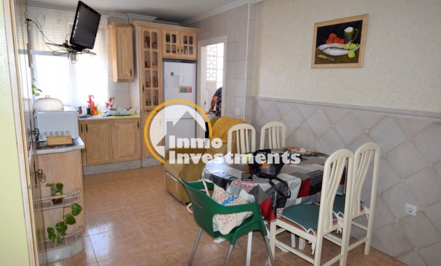 Bestaande bouw - Villa - Torrevieja - Aguas Nuevas