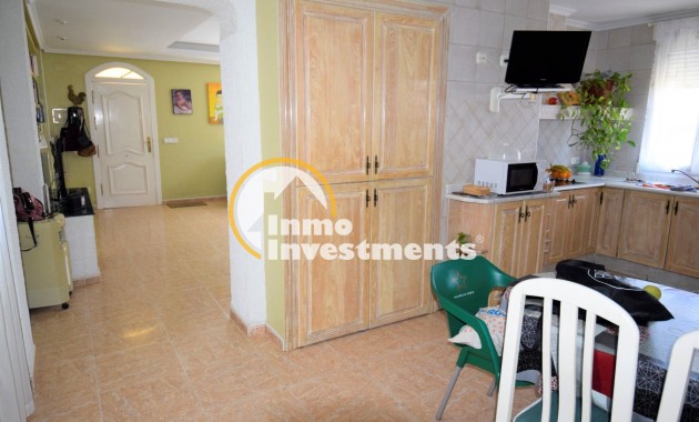 Bestaande bouw - Villa - Torrevieja - Aguas Nuevas
