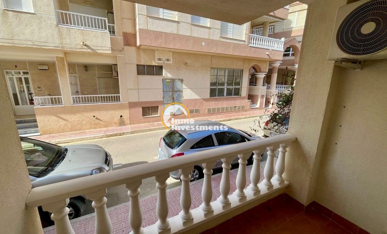 Reventa - Apartamento - Torrevieja - La Mata pueblo