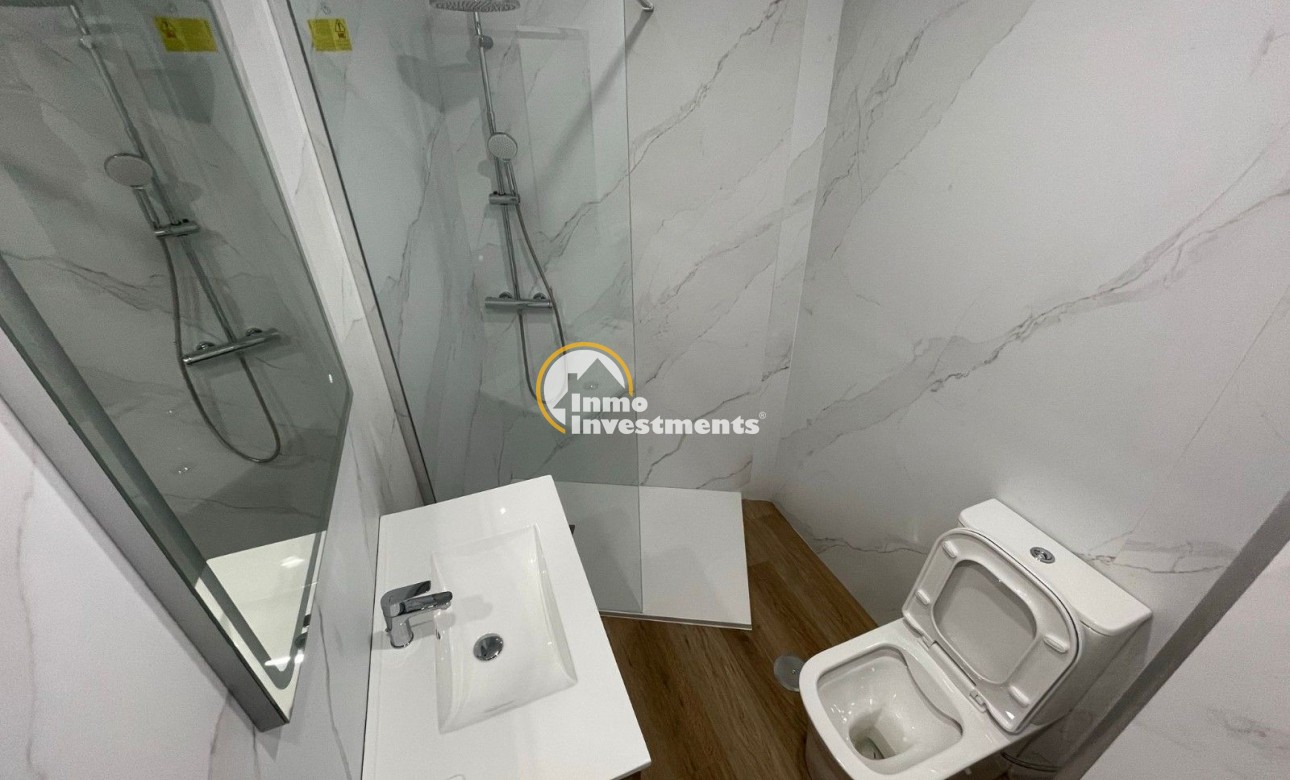 Reventa - Apartamento - Torrevieja - La Mata pueblo