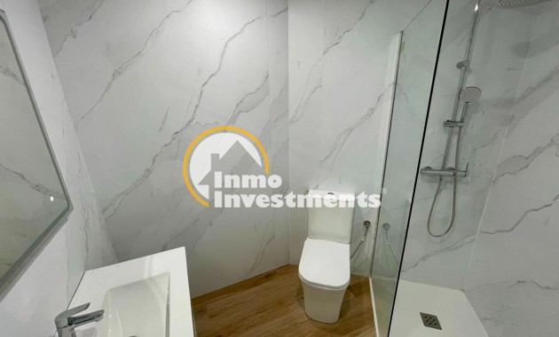 Reventa - Apartamento - Torrevieja - La Mata pueblo