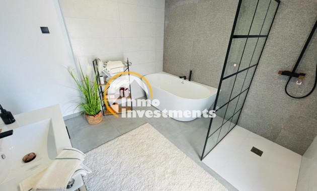 Bestaande bouw - Villa - Torrevieja - Torreblanca