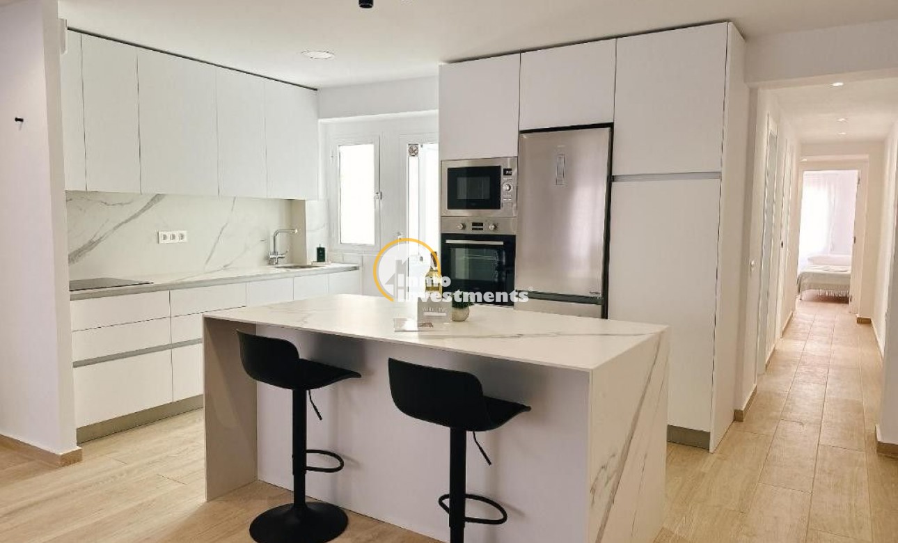 Bestaande bouw - Appartement - Torrevieja - Estacion de autobuses
