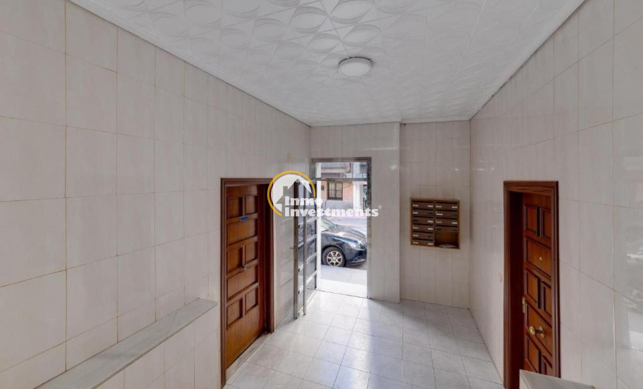 Bestaande bouw - Appartement - Torrevieja - Estacion de autobuses