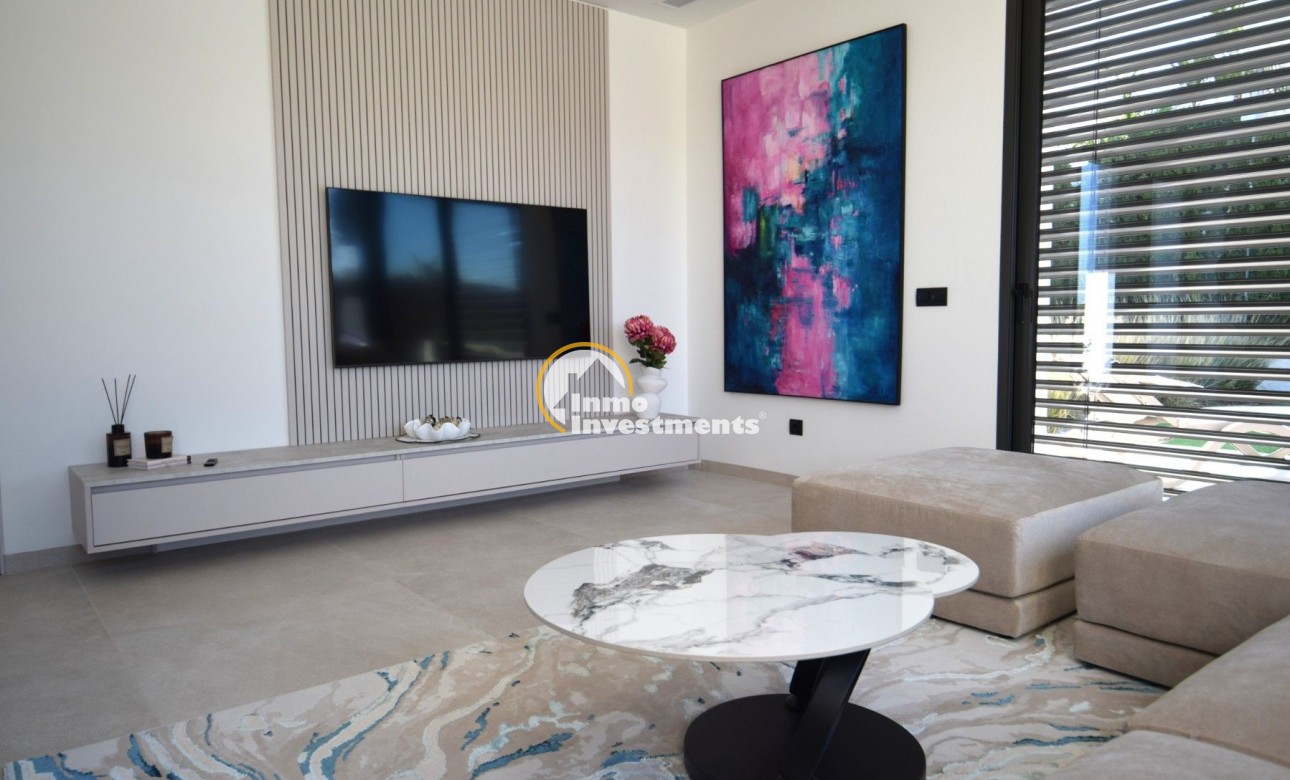 Resale - Villa - Orihuela - Las Colinas Golf