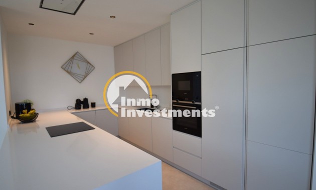 Resale - Villa - Orihuela - Las Colinas Golf