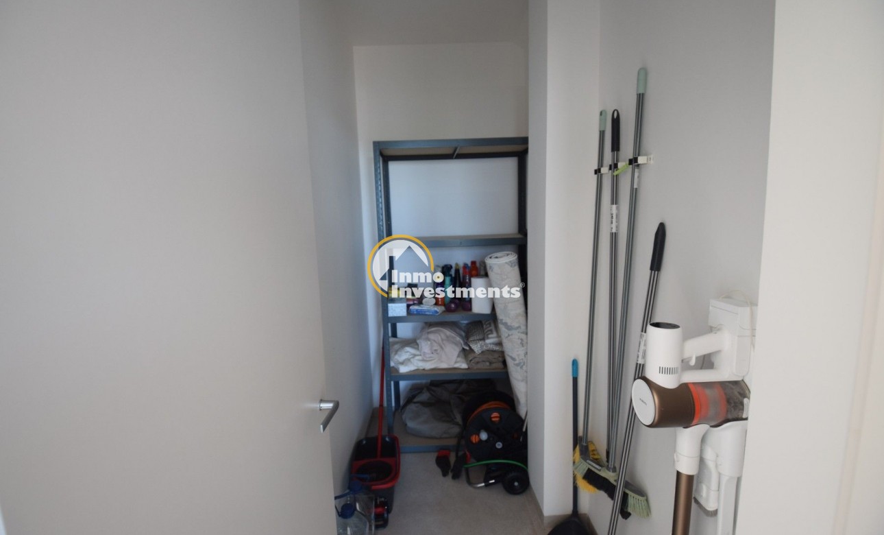 Resale - Villa - Orihuela - Las Colinas Golf