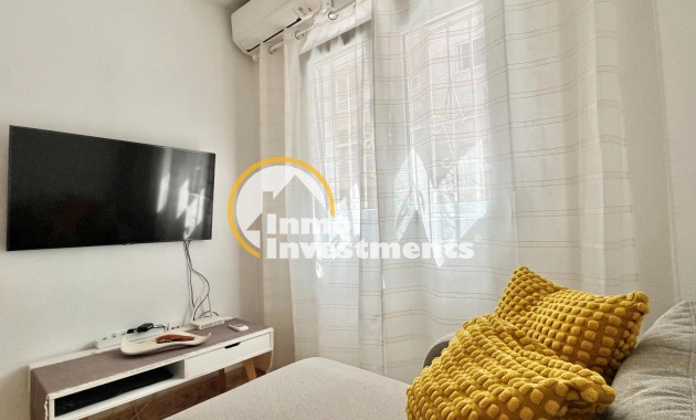 Till salu - Lägenhet - Torrevieja - Estacion de autobuses
