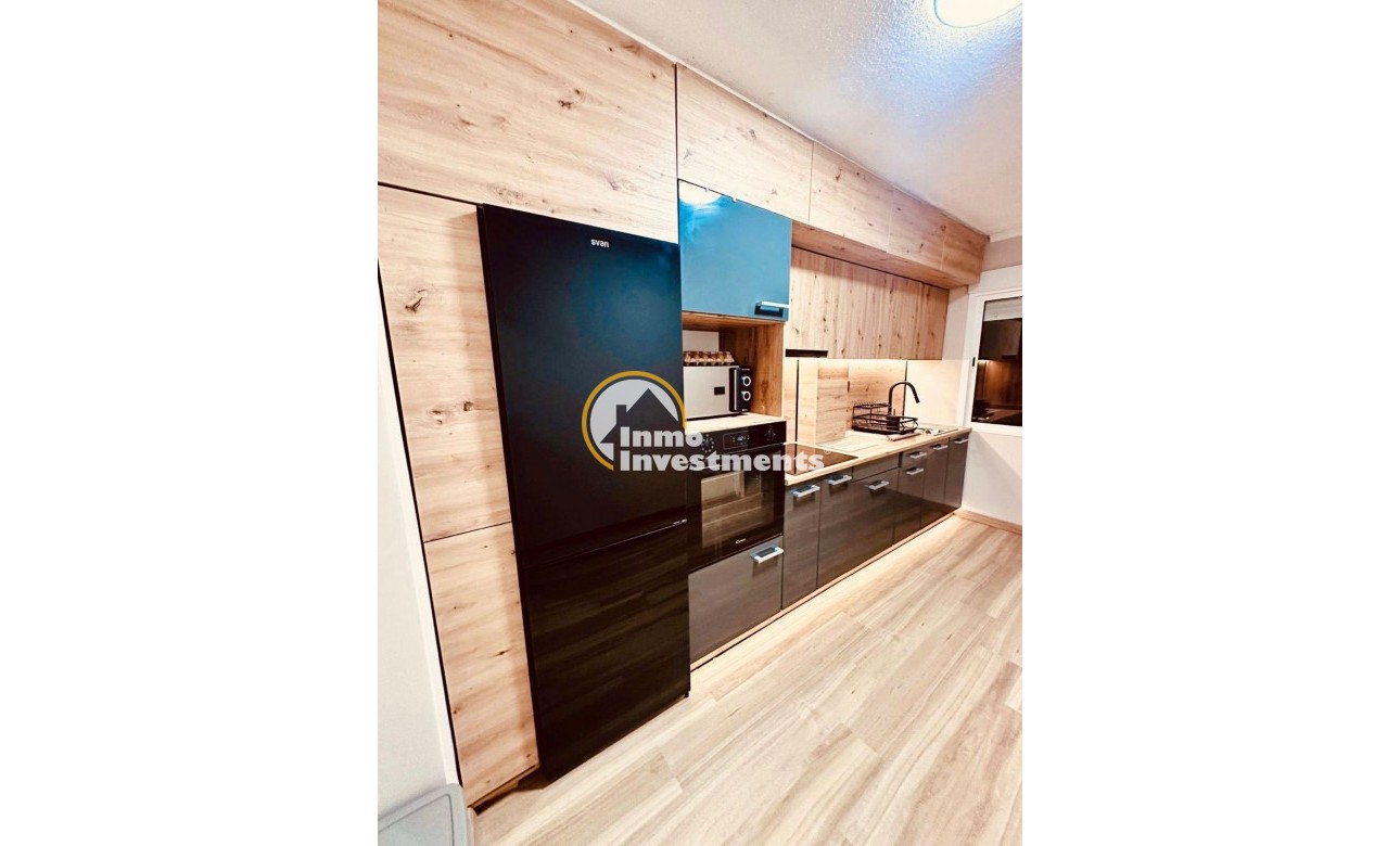 Bestaande bouw - Appartement - Torrevieja - Acequion