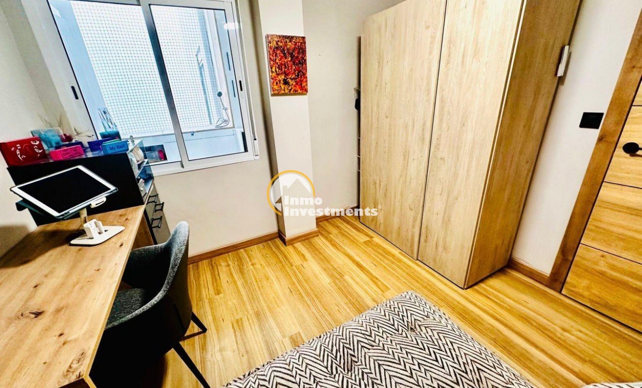 Bestaande bouw - Appartement - Torrevieja - Acequion