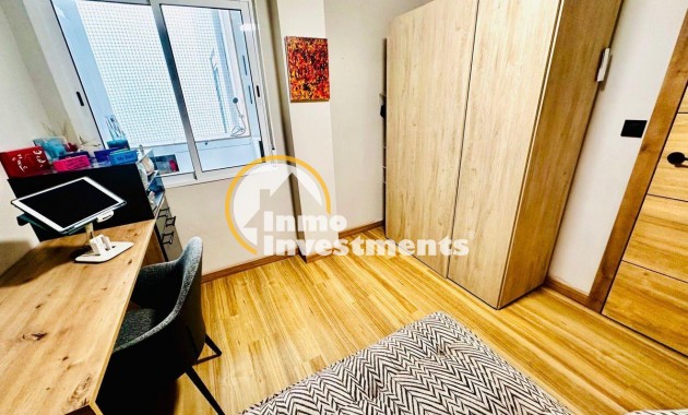 Bestaande bouw - Appartement - Torrevieja - Acequion