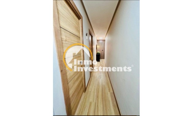 Bestaande bouw - Appartement - Torrevieja - Acequion