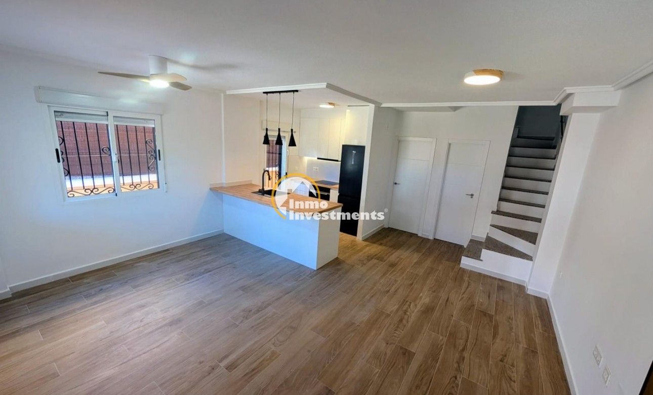 Bestaande bouw - Villa - Orihuela Costa - 