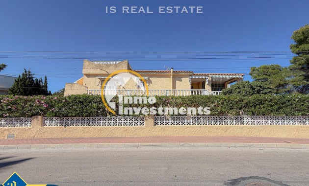 Bestaande bouw - Villa - Torrevieja - Los Balcones