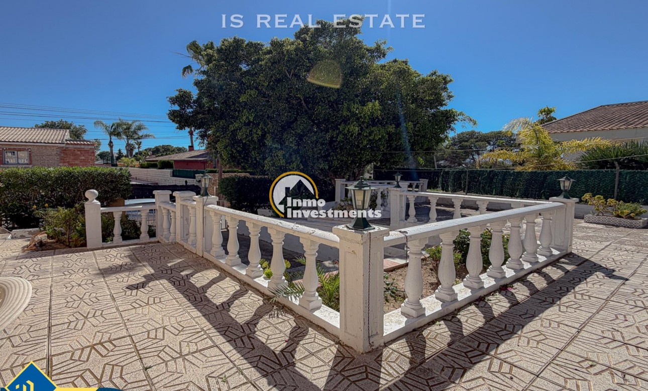 Bestaande bouw - Villa - Torrevieja - Los Balcones