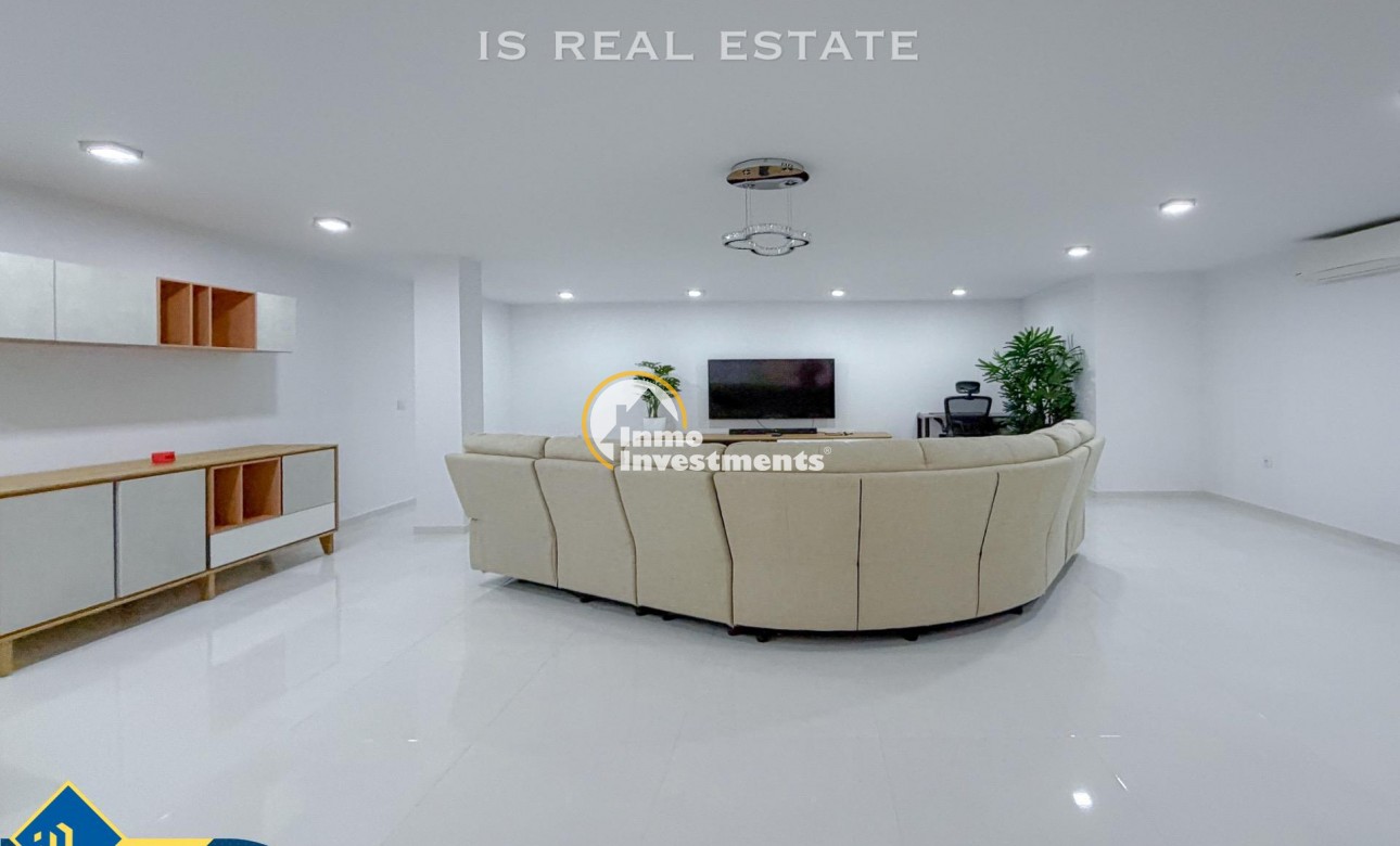 Bestaande bouw - Villa - Orihuela Costa - PAU 26
