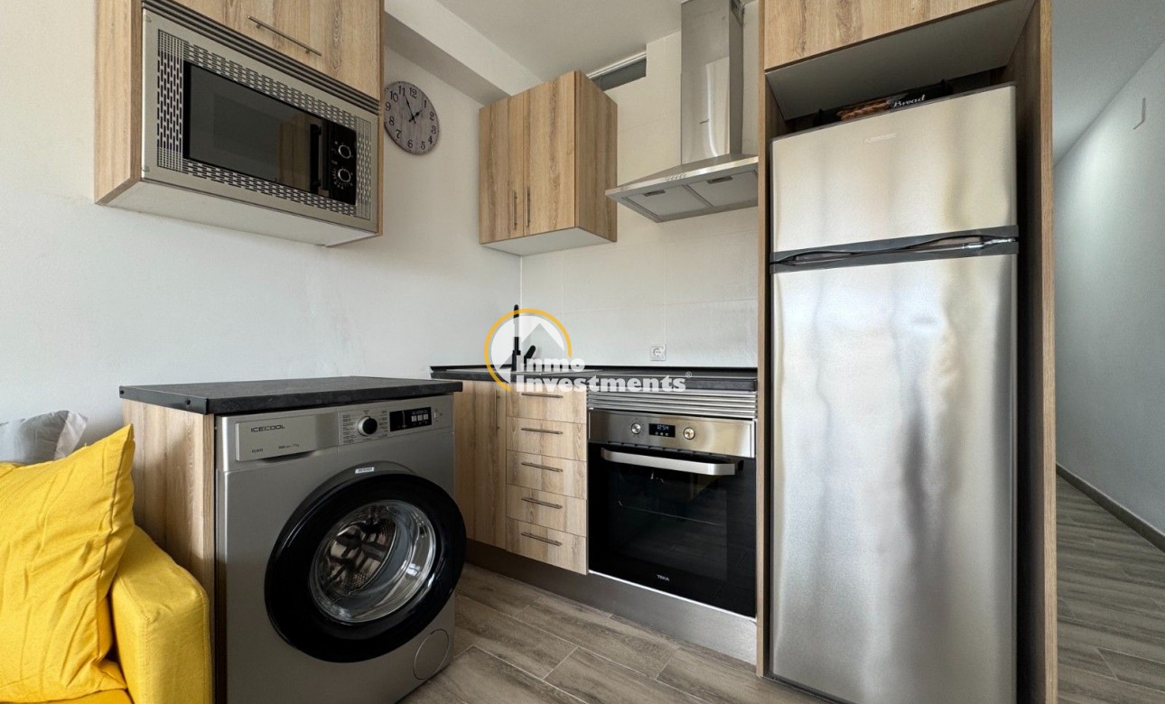 Resale - Apartment - Guardamar del Segura - Urbanizaciones