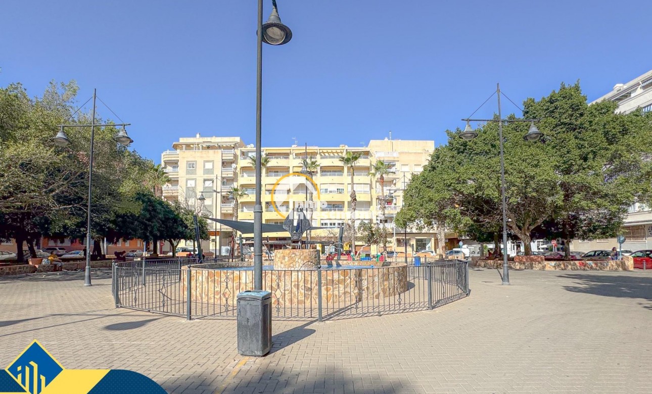 Bestaande bouw - Appartement - Torrevieja - Playa del Cura