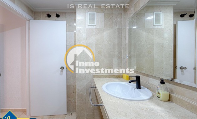 Bestaande bouw - Appartement - Torrevieja - Playa del Cura