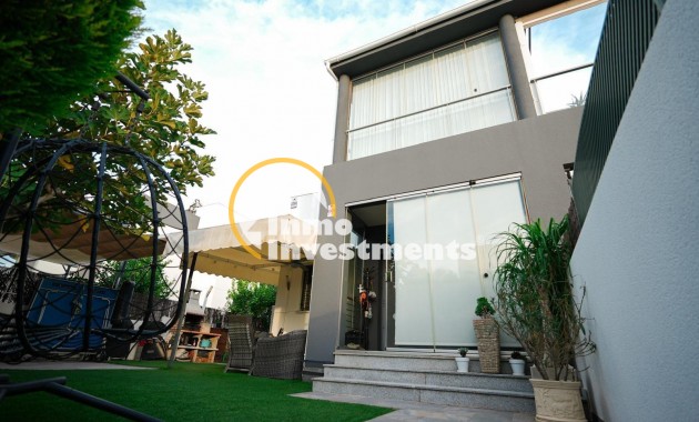 Bestaande bouw - Villa - Torrevieja - Aguas Nuevas