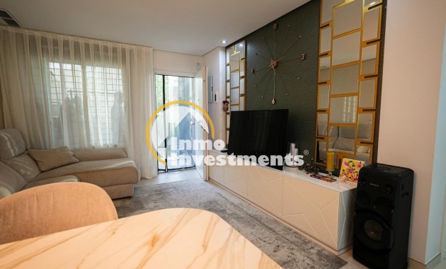 Bestaande bouw - Villa - Torrevieja - Aguas Nuevas