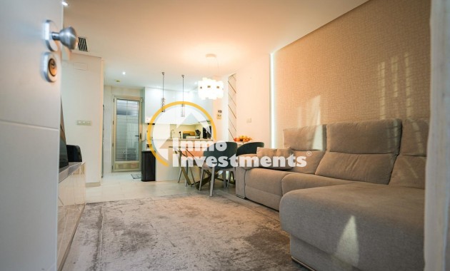Bestaande bouw - Villa - Torrevieja - Aguas Nuevas