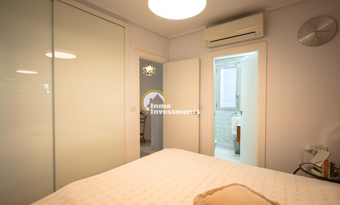 Bestaande bouw - Villa - Torrevieja - Aguas Nuevas