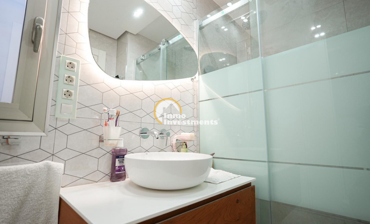 Bestaande bouw - Villa - Torrevieja - Aguas Nuevas
