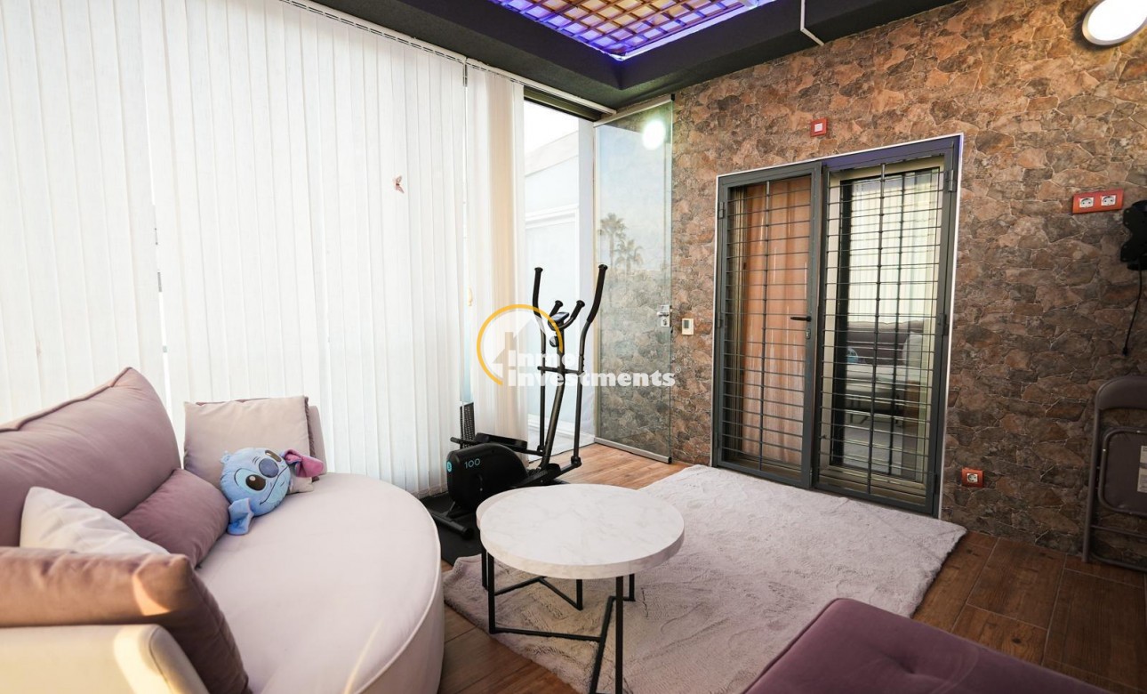 Bestaande bouw - Villa - Torrevieja - Aguas Nuevas