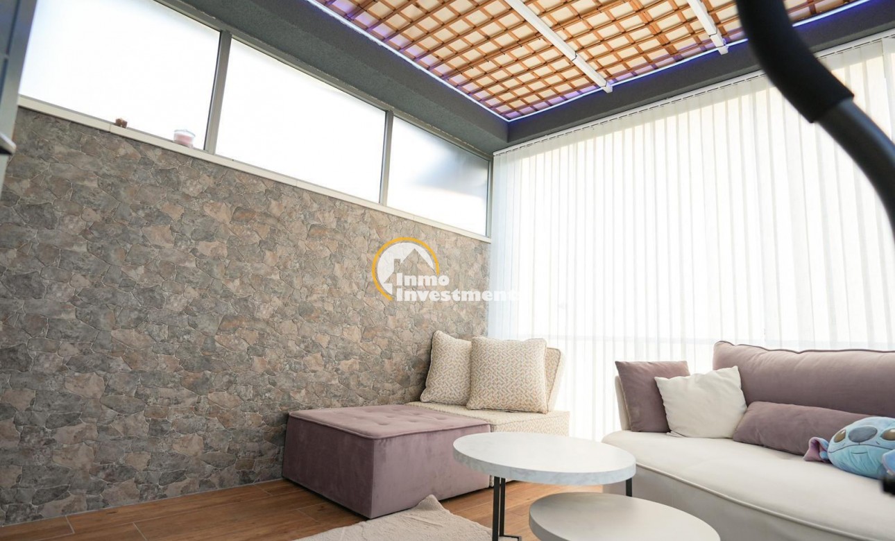Bestaande bouw - Villa - Torrevieja - Aguas Nuevas