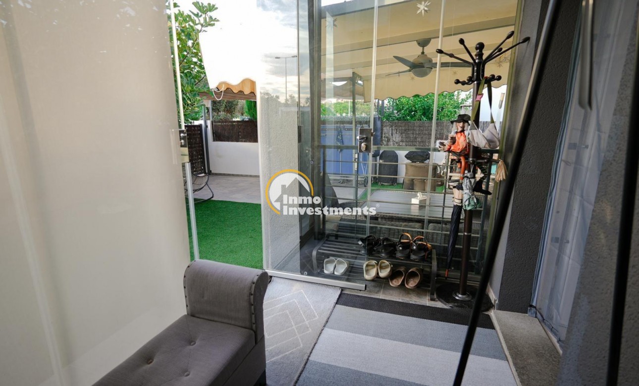 Bestaande bouw - Villa - Torrevieja - Aguas Nuevas
