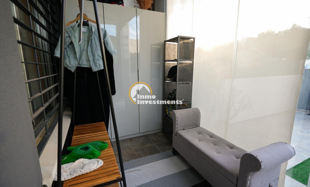 Bestaande bouw - Villa - Torrevieja - Aguas Nuevas