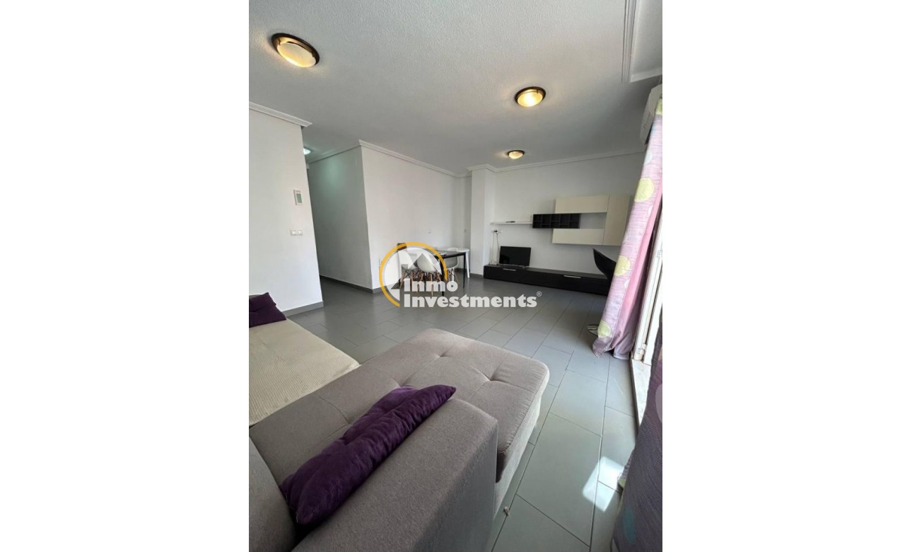 Resale - Apartment - Torrevieja