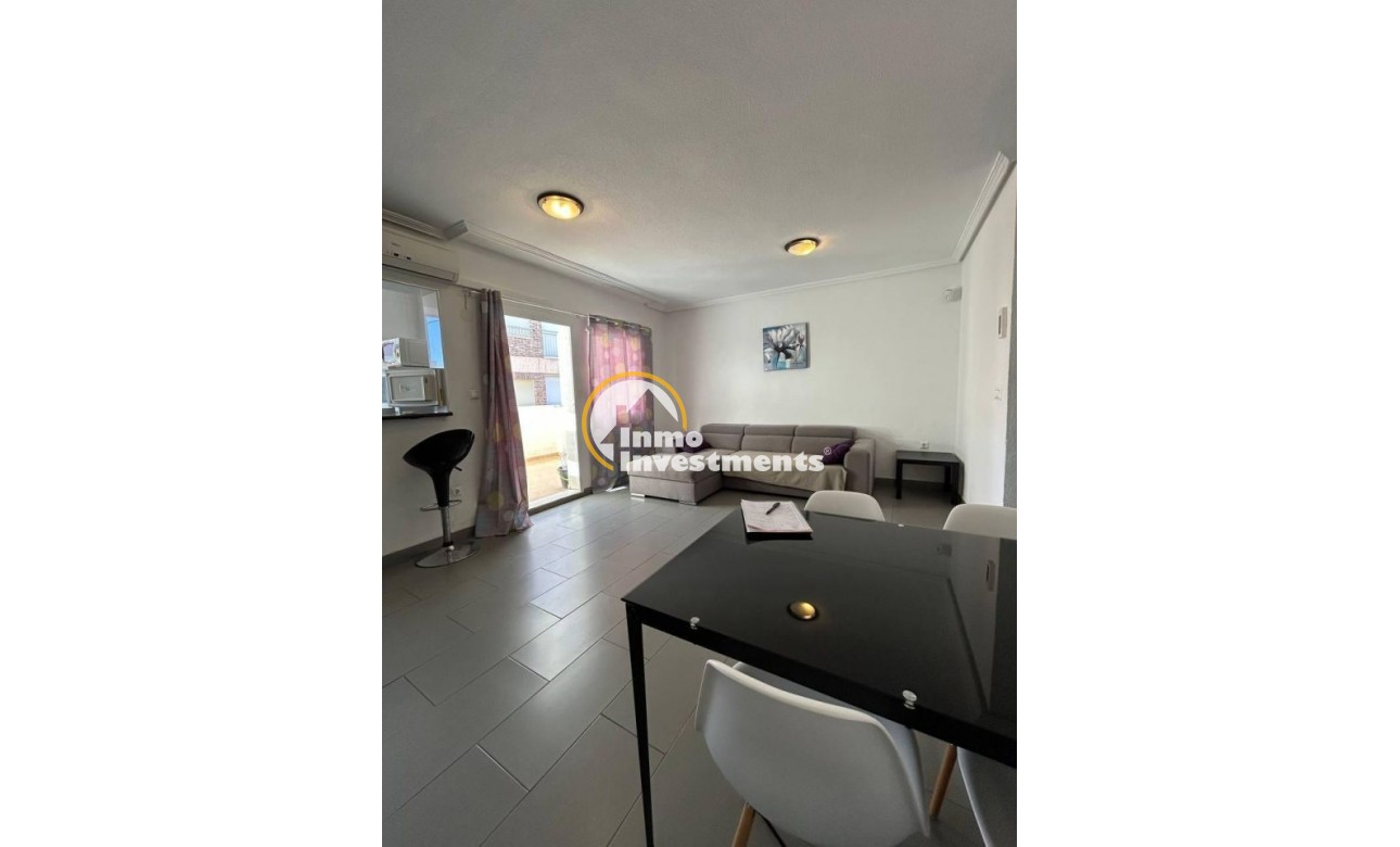 Resale - Apartment - Torrevieja