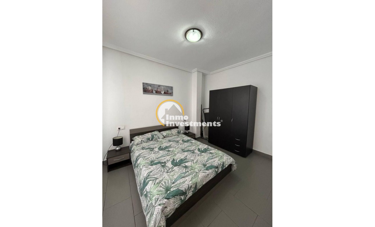 Resale - Apartment - Torrevieja