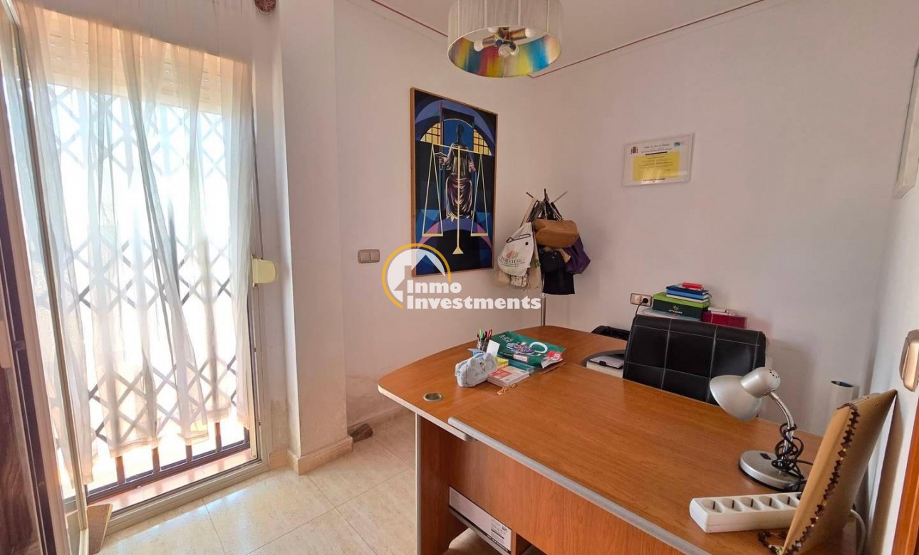 Resale - Penthouse - Torrevieja - Estacion de autobuses