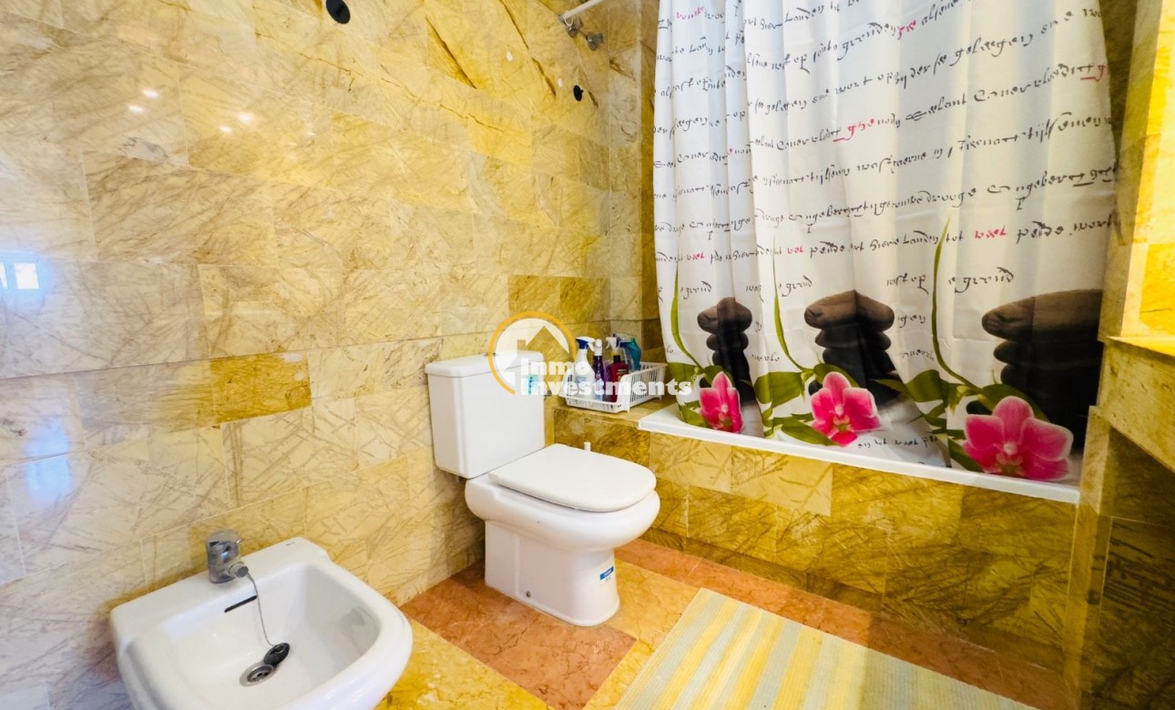 Bestaande bouw - Penthouse - Torrevieja - La Mata pueblo