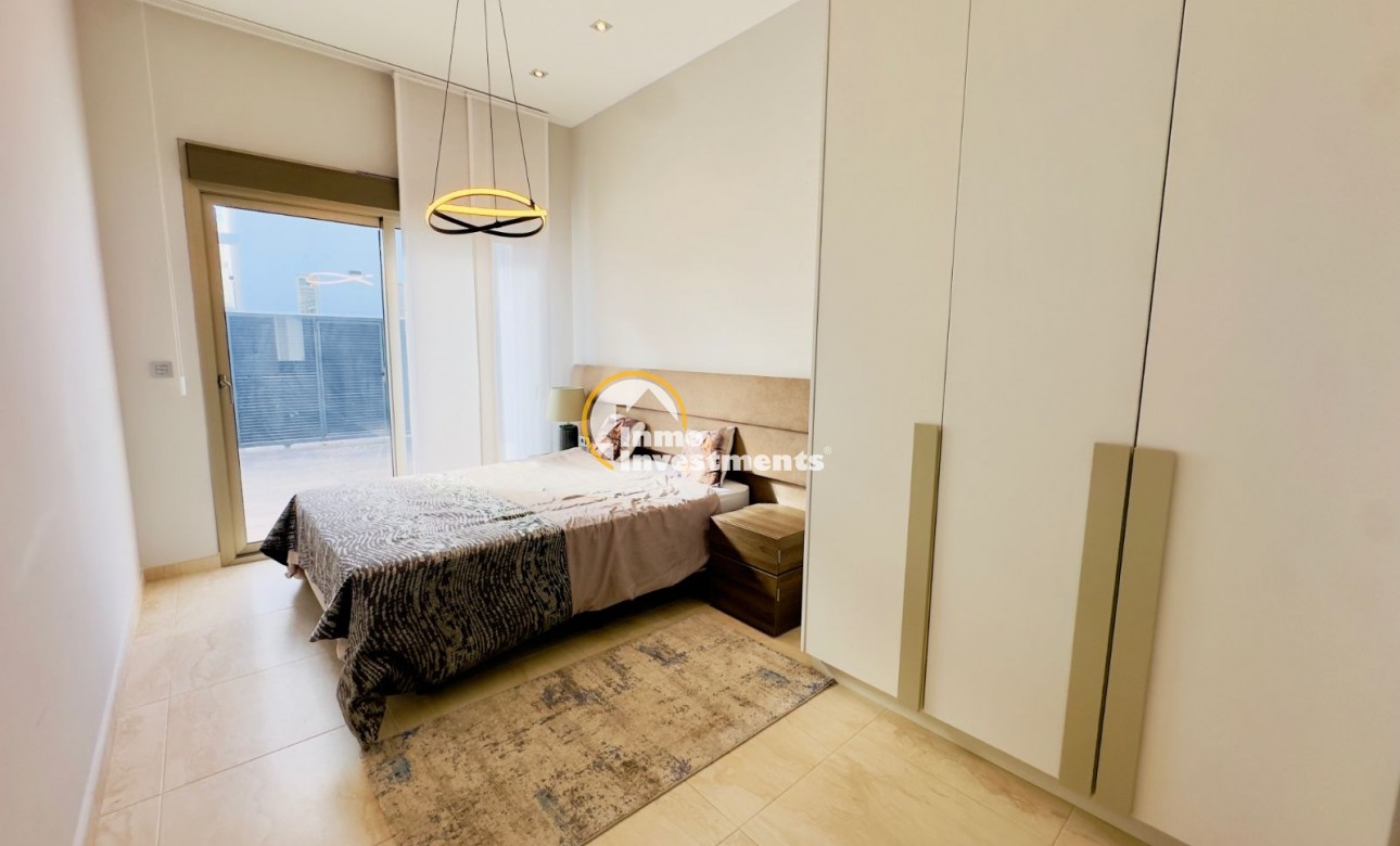 Bestaande bouw - Villa - Orihuela Costa - Montezenia