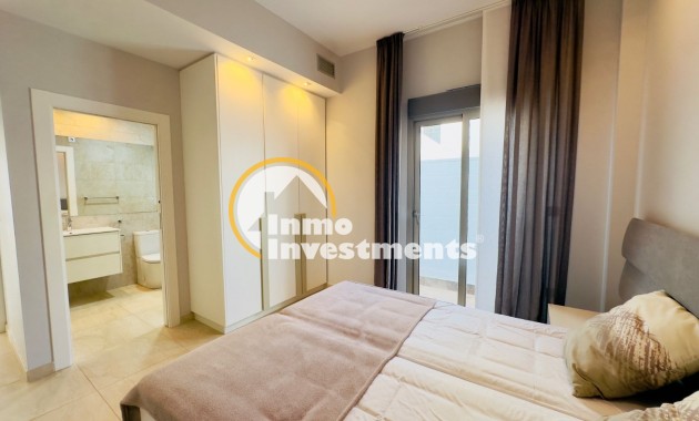 Bestaande bouw - Villa - Orihuela Costa - Montezenia