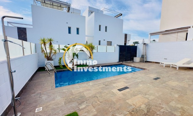 Bestaande bouw - Villa - Orihuela Costa - Montezenia