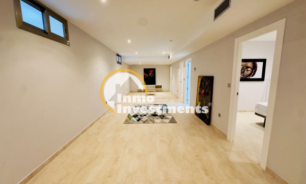Bestaande bouw - Villa - Orihuela Costa - Montezenia
