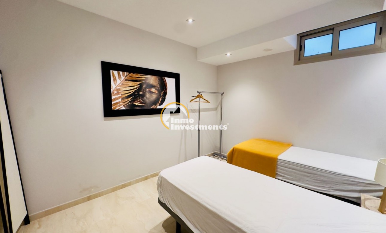 Bestaande bouw - Villa - Orihuela Costa - Montezenia