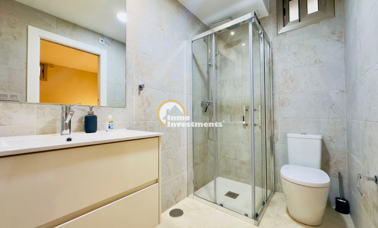 Bestaande bouw - Villa - Orihuela Costa - Montezenia