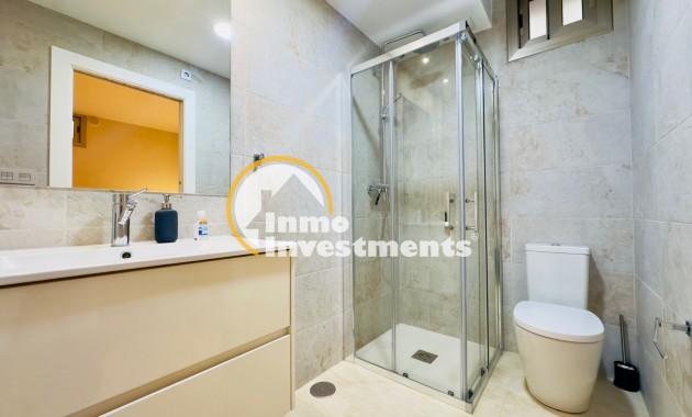 Bestaande bouw - Villa - Orihuela Costa - Montezenia