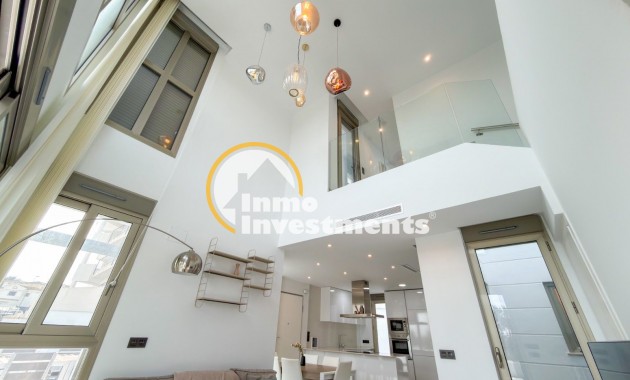 Bestaande bouw - Villa - Orihuela Costa - Lomas De Campoamor-las Ramblas