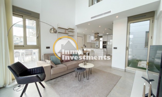 Bestaande bouw - Villa - Orihuela Costa - Lomas De Campoamor-las Ramblas