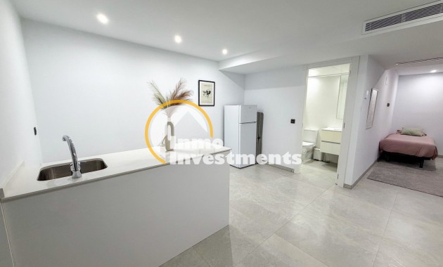 Bestaande bouw - Villa - Orihuela Costa - Lomas De Campoamor-las Ramblas